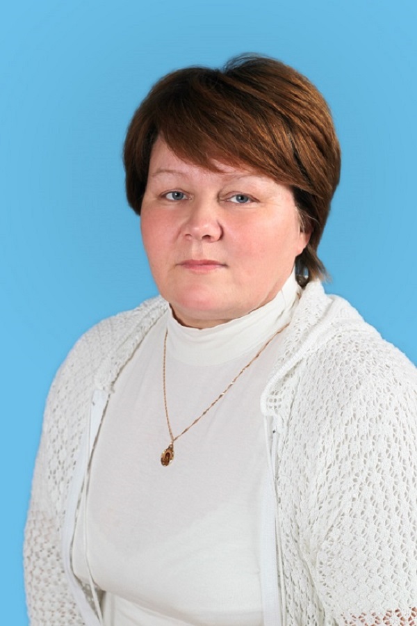 Попова Галина Владимировна.